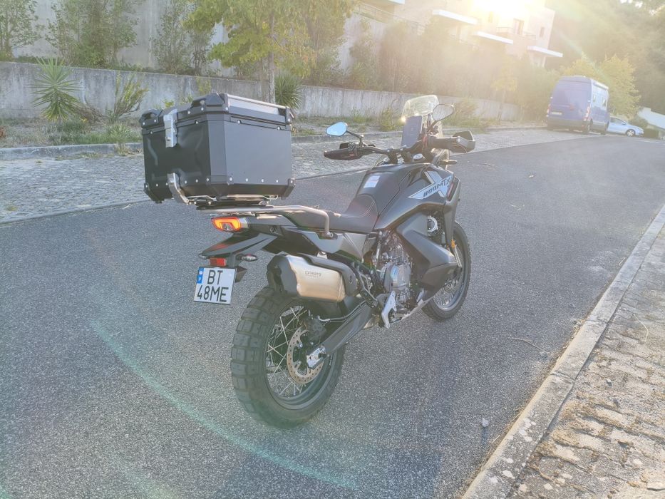 Cfmoto MT-X 800 Preta