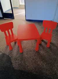 Stolik z krzesełkami  dla dzieci -Mammut Ikea