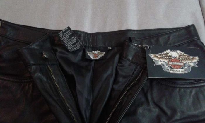 Calça de motard Harley Davidson em pele genuína