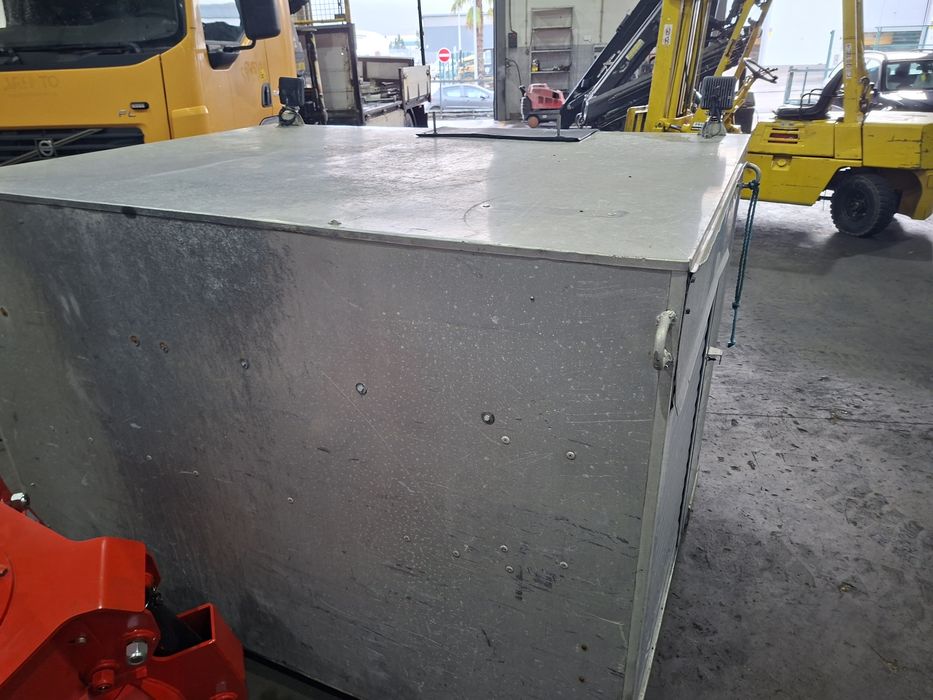 Caixa de ferramentas em aluminio