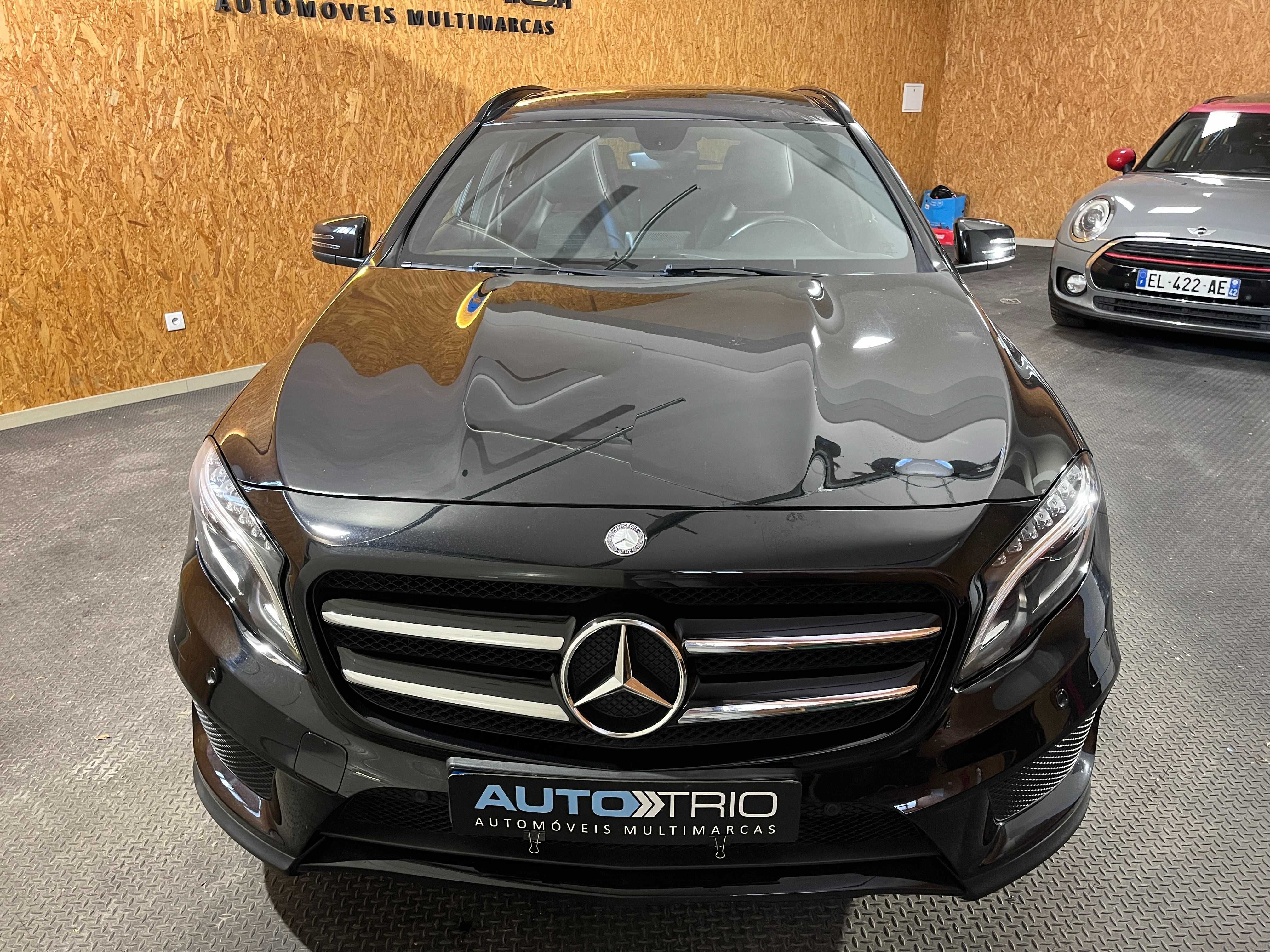 MERCEDES-BENZ GLA 200 CDi AMG Line 7G-DCT Automático