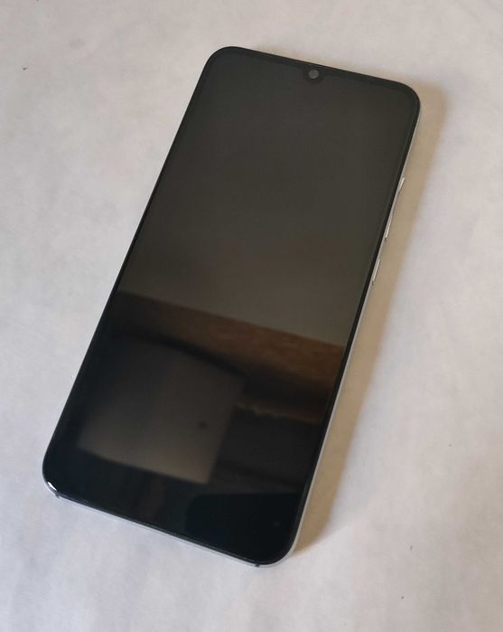 Smartfon Umidigi X Czarny 4/128GB, NFC, 2xSIM + Słuchawki GRATIS