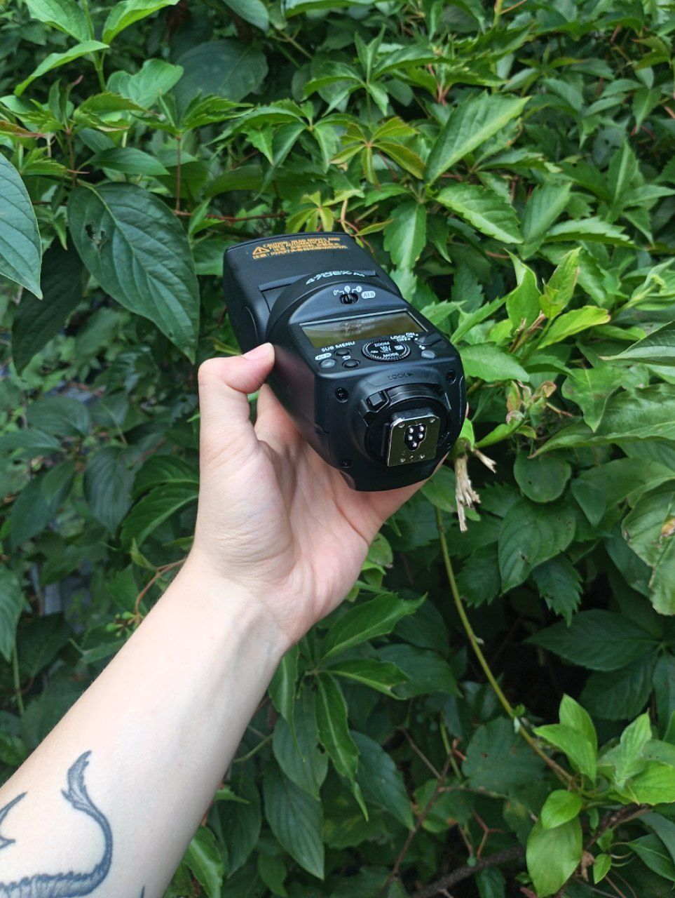 Canon Speedlite 470EX-AI: Почти не использовалась, работает идеально