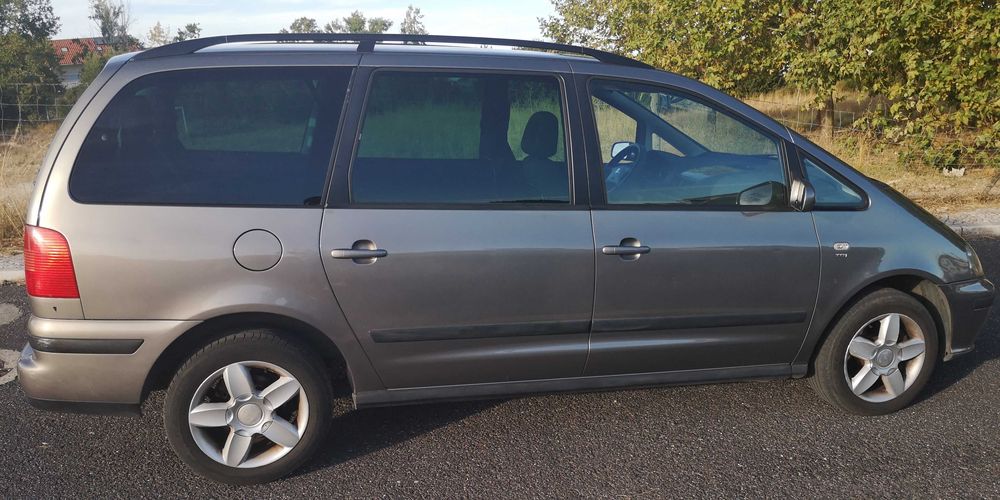 Seat Alhambra 1.9 TDI – 7 Lugares – Dez/2005