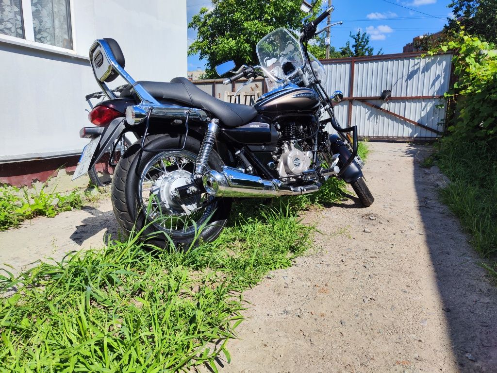 Bajaj Avenger 2019