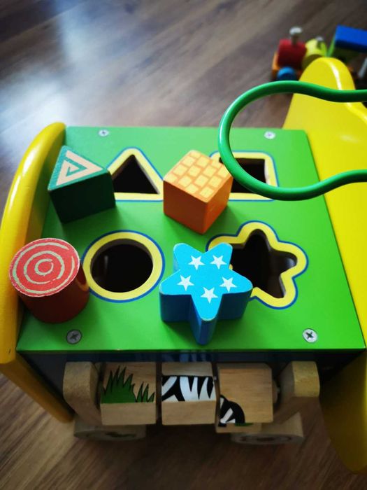 Drewniana zabawka – słoń,