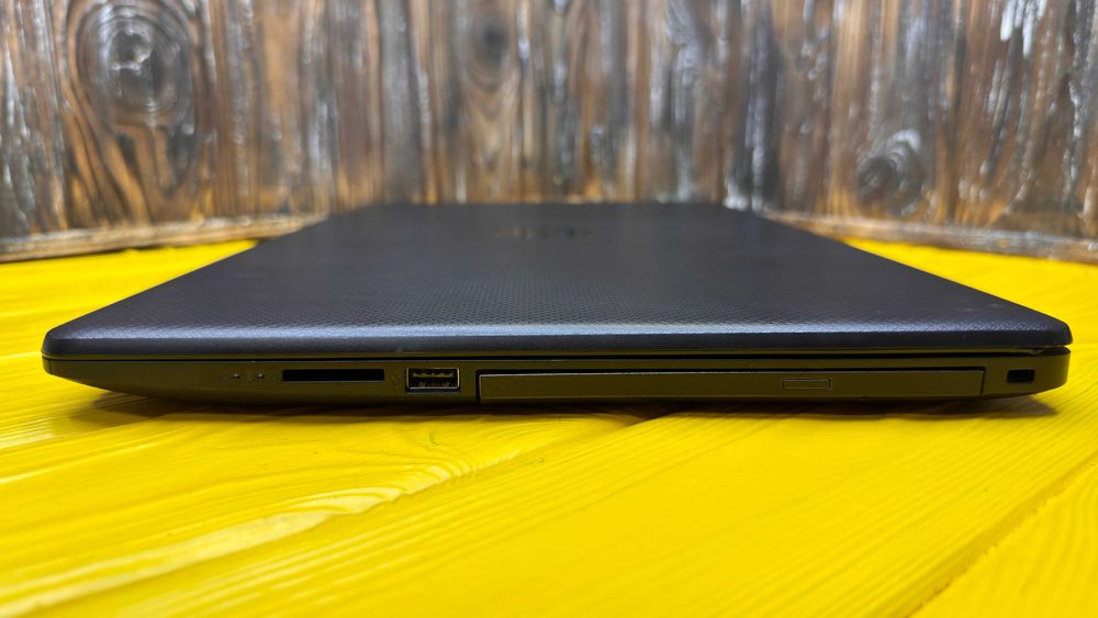 17дюймовий Офісний Ноутбук HP Pavilion 17-BY3010st /i5-1035G1/ГАРАНТІЯ