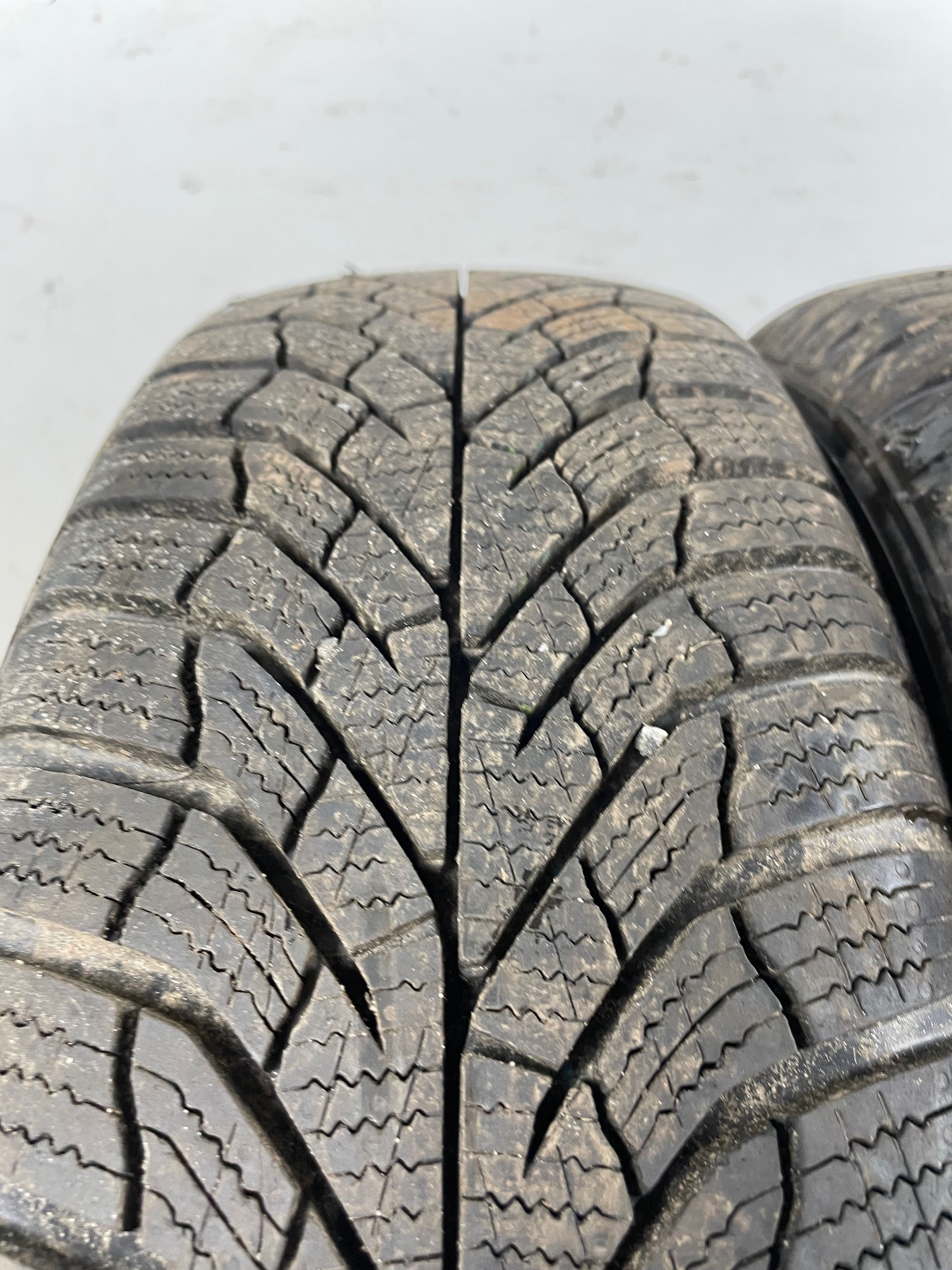 175/65R14 82T Kumho WinterCraft WP52 24rok JAK NOWE