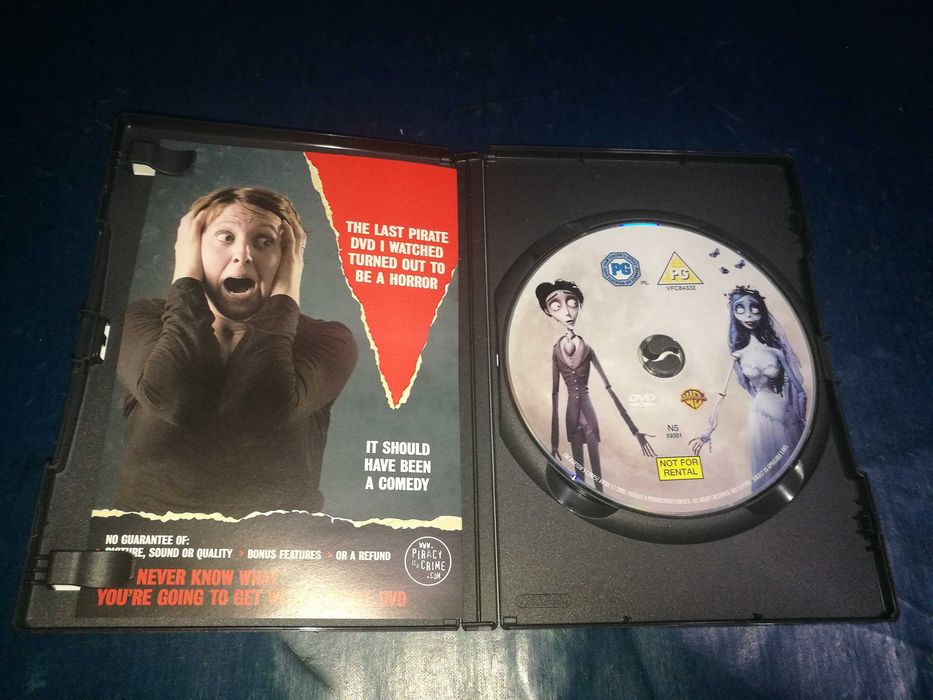 COPS BRIDE (NOIVA DADÁVER) - TIM BURTON	DVD (legendagem em Inglês)