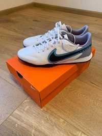 Нові сороконожки Nike Tiempo Legend 9 Academy 27,5 см