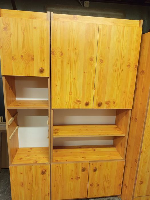 Meblościanka z biurkiem