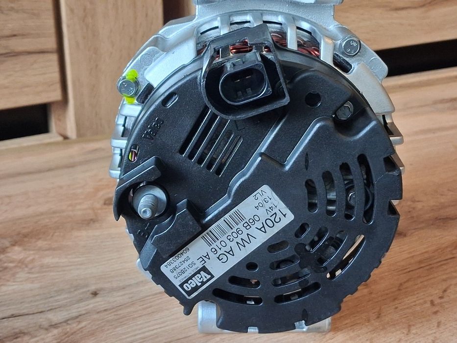 Alternator Valeo 120A Audi A4 B6  1.6 1.8T 2.0 Alt i FSI  B7