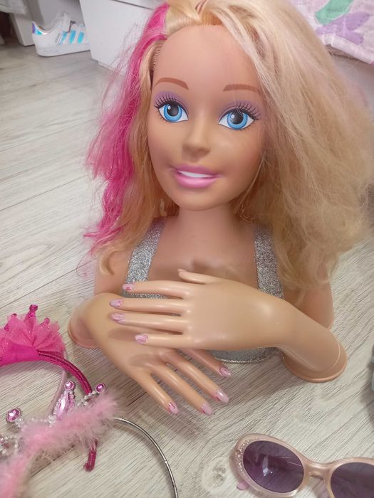 Głowa do stylizacji Barbie