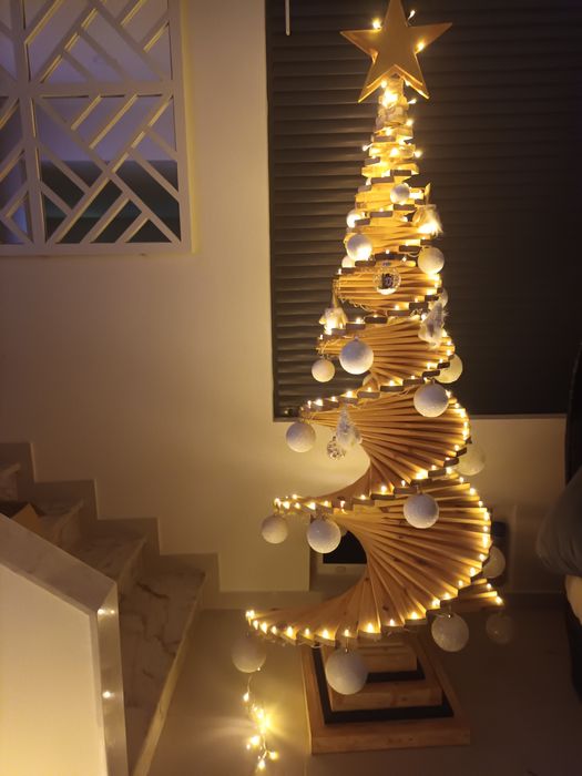 Árvore de natal de madeira