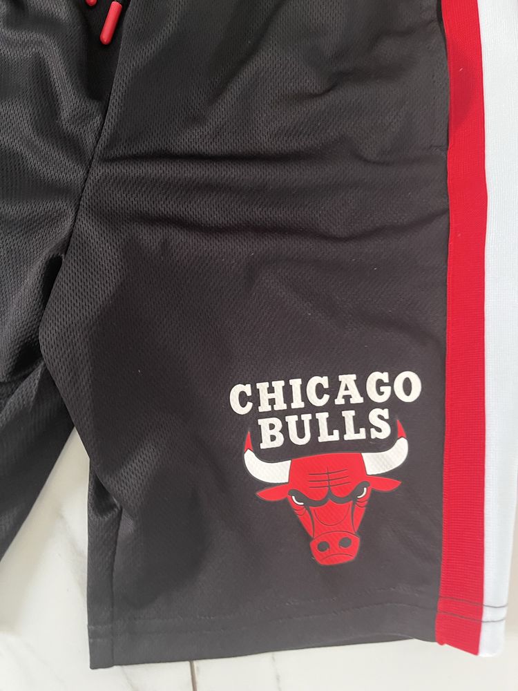 Spodenki Chicago Bulls 8/9 lat