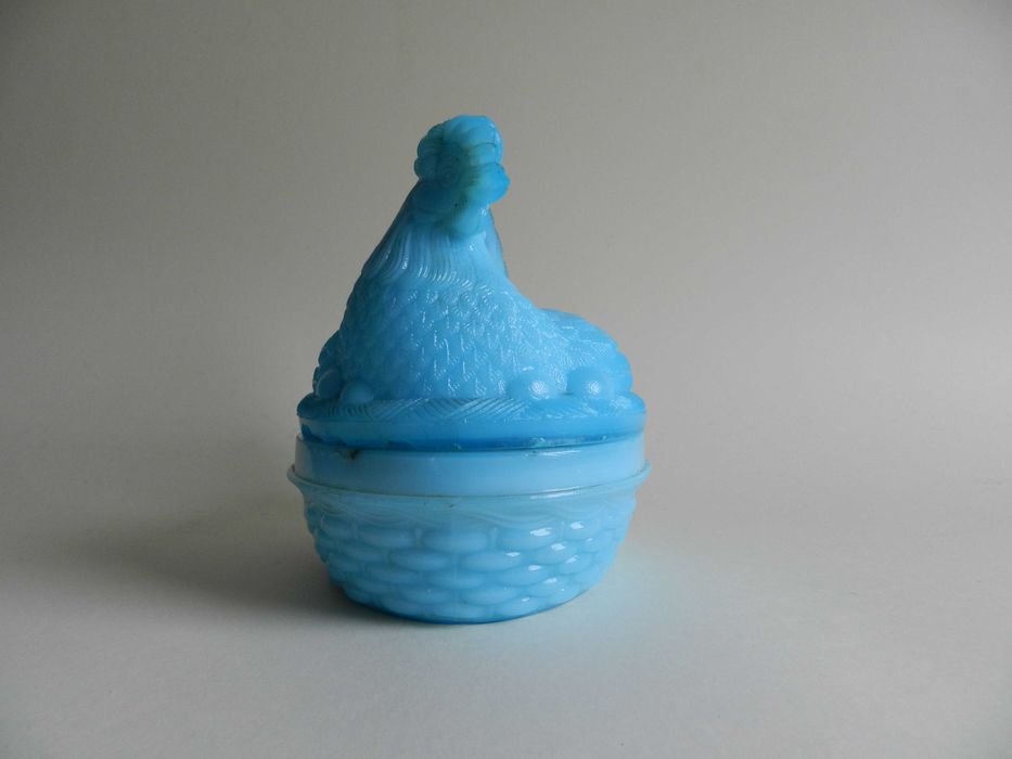 niebieska szklana kura PRL