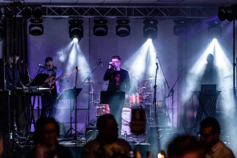Organizacja wydarzeń / event / nagłośnienie /oświetlenie/scena mobilna