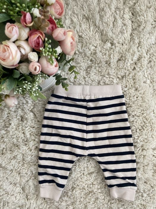 Nowe spodenki Name It 56