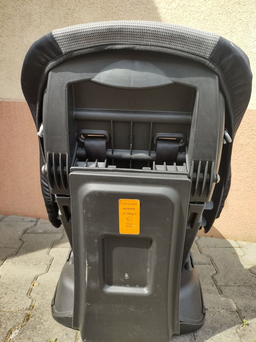 Fotelik samochodowy Caretero 0-18kg