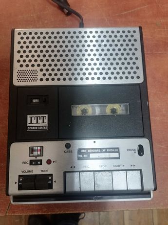 Magnetofon kasetowy ITT Studio Recorder 62, vintage