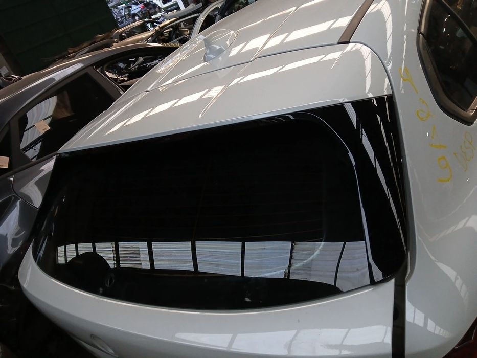 Spoiler / aileron da tampa da mala BMW 1 (F40)
