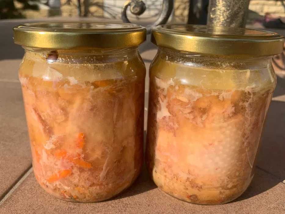 Рыбные и мясные каши,тушенка,салаты.