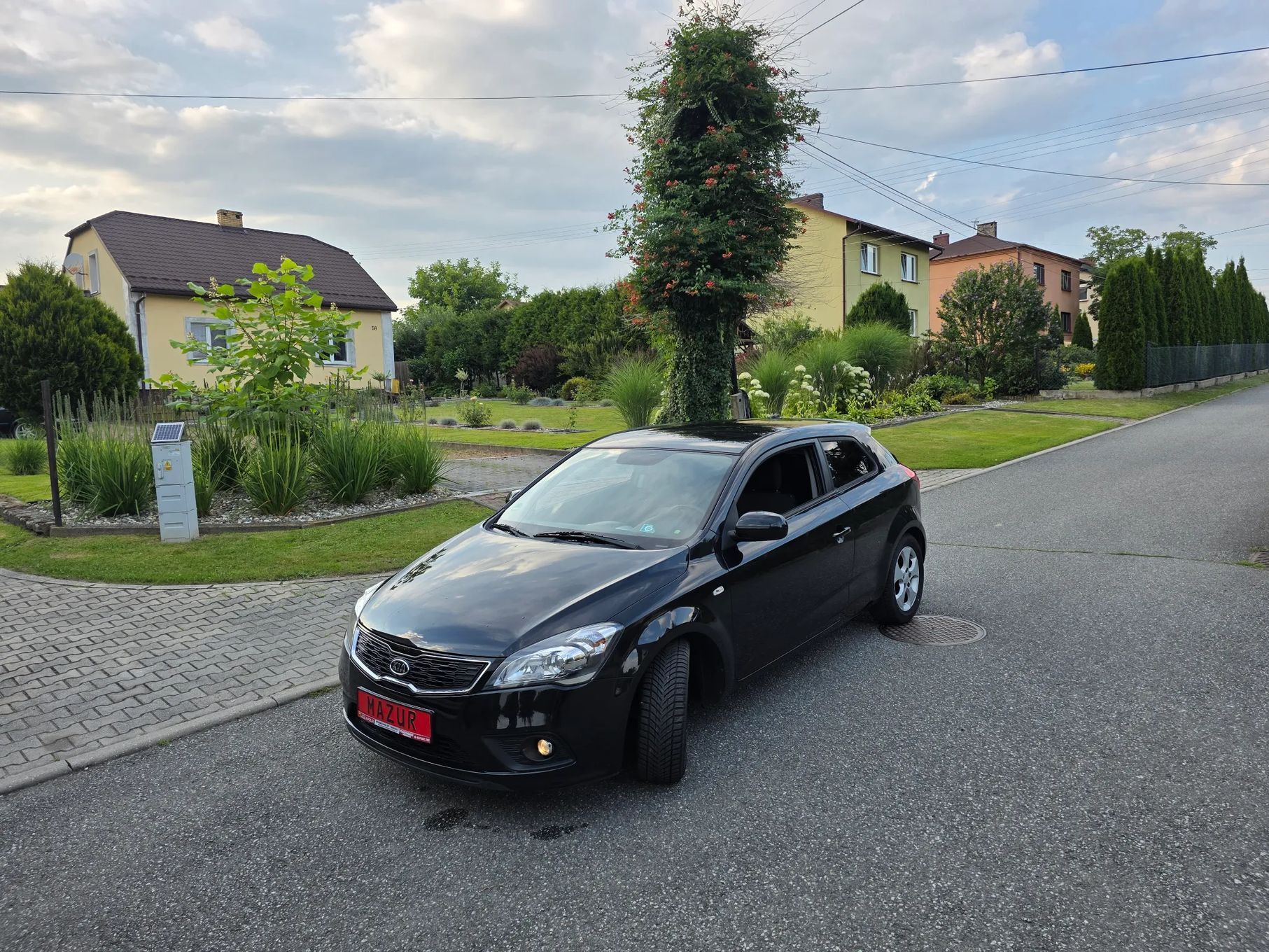 Kia ProCeed KIA ProCeed BARDZO ŁADNA I zadbana full opcja alufelgi 1,6 BENZYNA