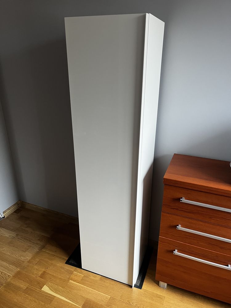 Szafka wisząca do łazienki biała IKEA Godmorgon stan b.dobry