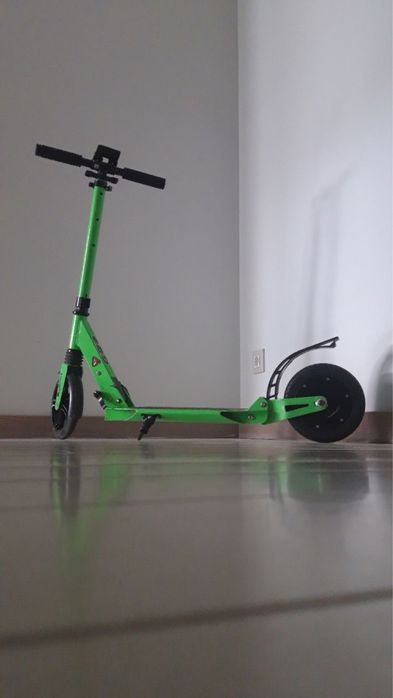 Продам электросамокат детский