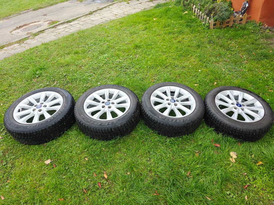 Komplet kół zimowych Ford kuga mk2  17'
