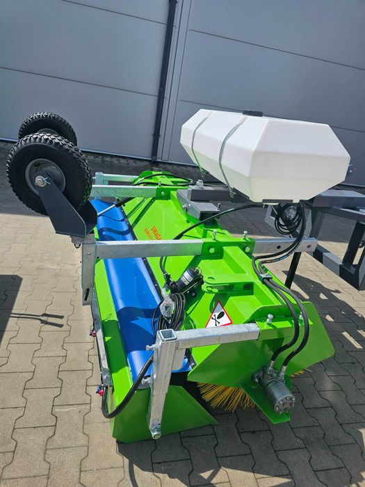 Zamiatarka do ciągnika wózka widłowego na euroramkę tuz nowa