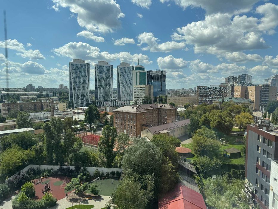 ЖК Шевченківський 3к 100 м2 Золотоустівська 25 Центр