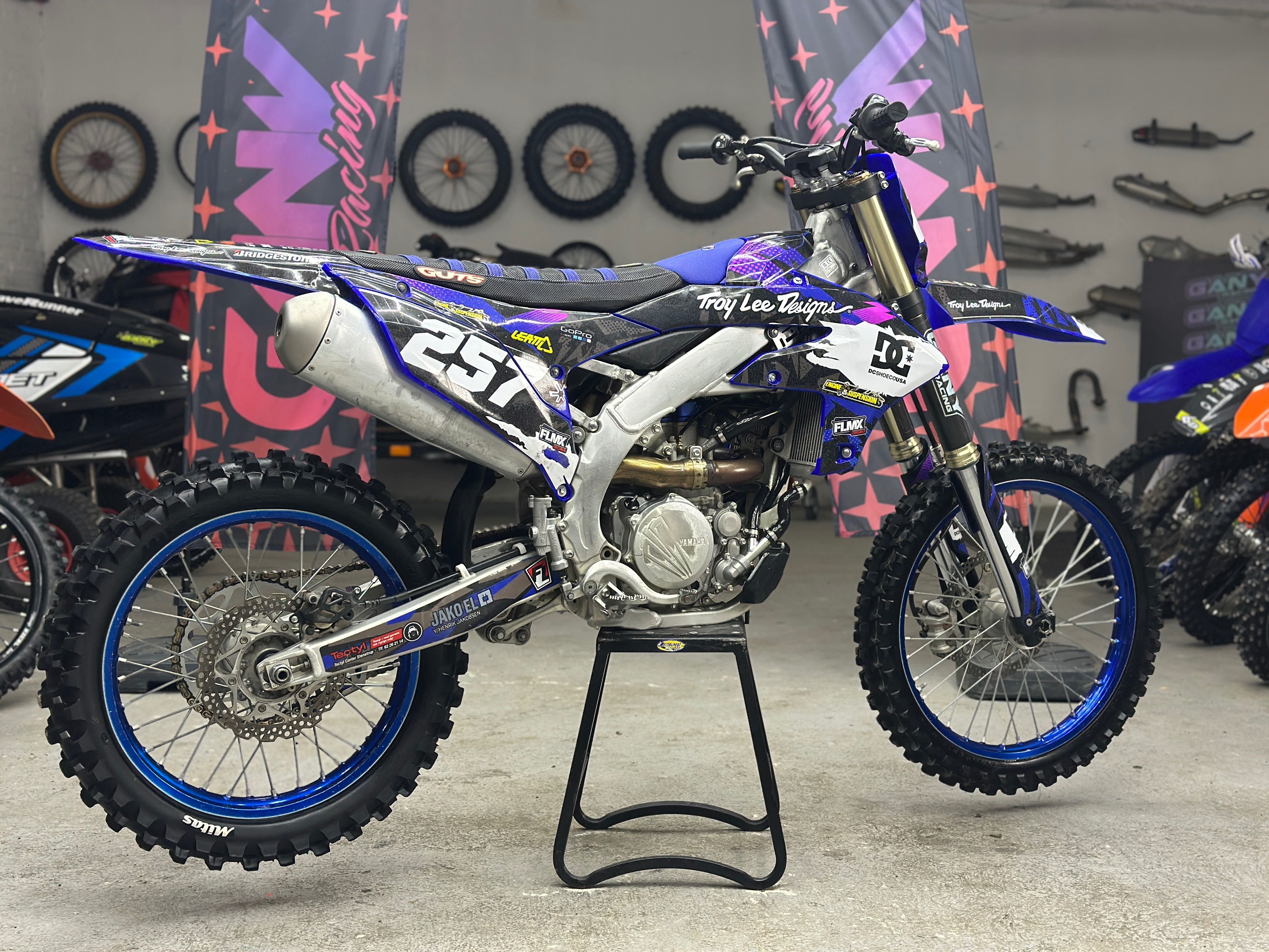 Yamaha YZF 250 cc rok 2024 - 42 mth - TOP