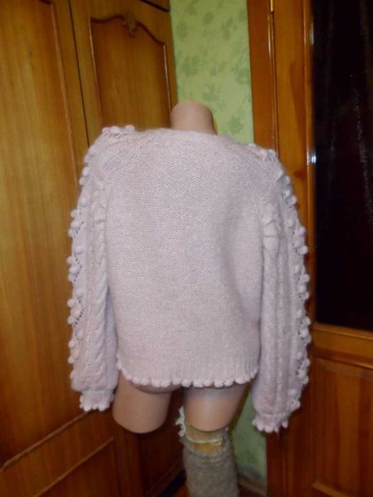 Теплющая красивая кофта M\L шерстяная на пуговицах 100% шерсть