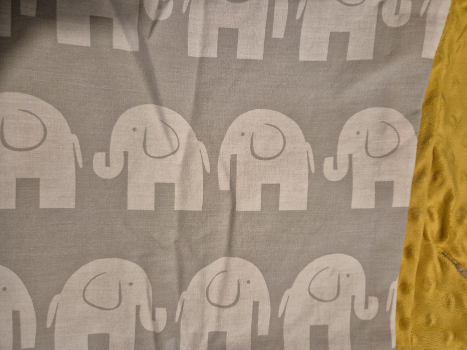 Kocyk do fotelika/wózka Babymam 80x80.