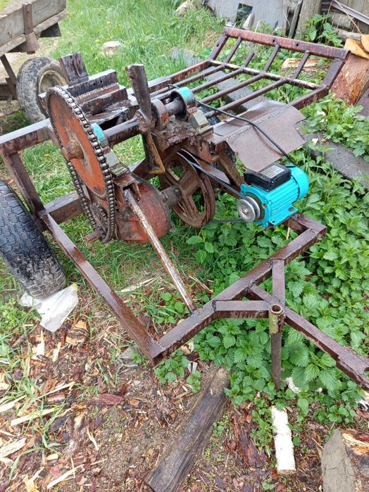 Дровокол редукторний від розетки 220