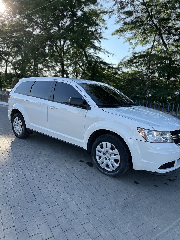 Продаю власний автомобіль Dodge Journey