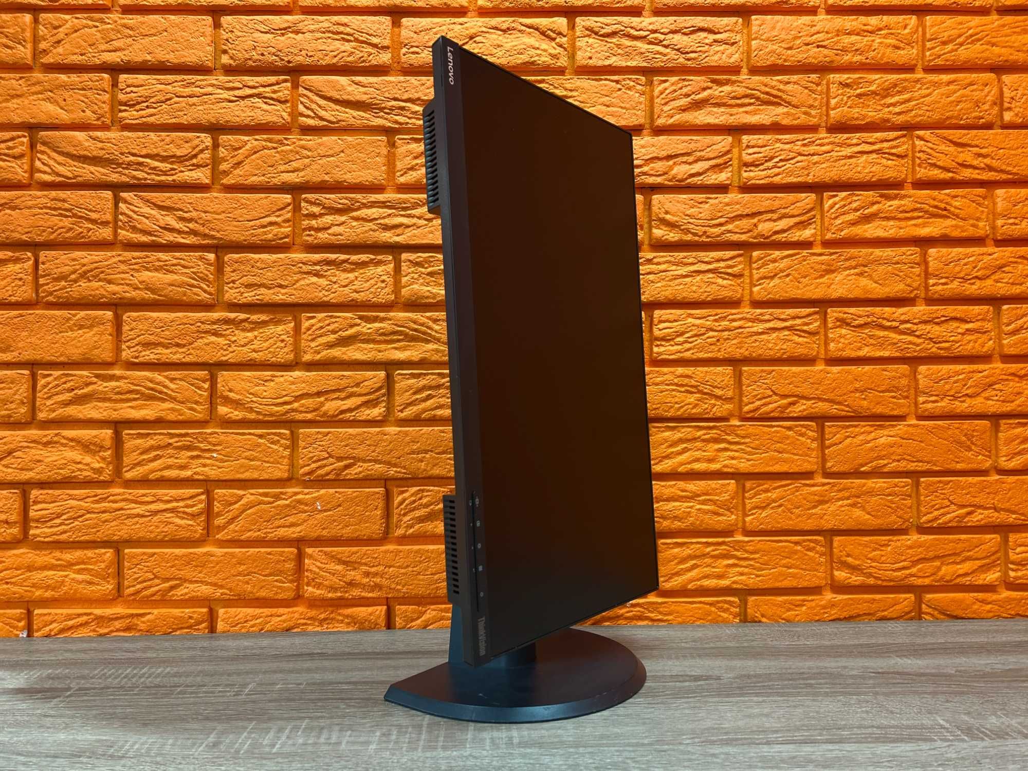 Монітор 23" Lenovo T23i-10/ 1920х1080 IPS,"Безрамковий",HDMI/ Гарантія