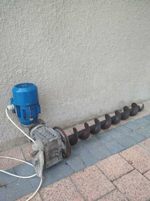 Motoreduktor z silnikiem ślimak żywiec 24KW części do pieca