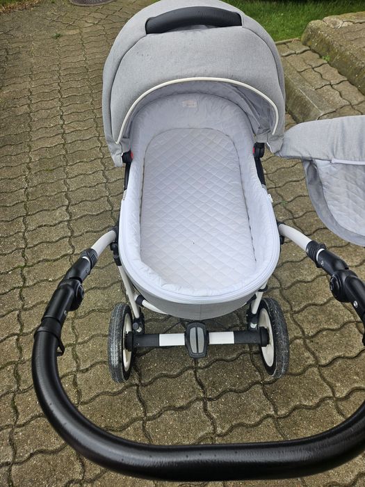 Sprzedam wózek Mikado 3w1