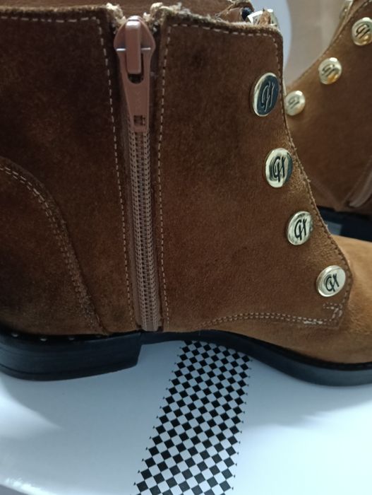 Botins Inverno da marca Charca