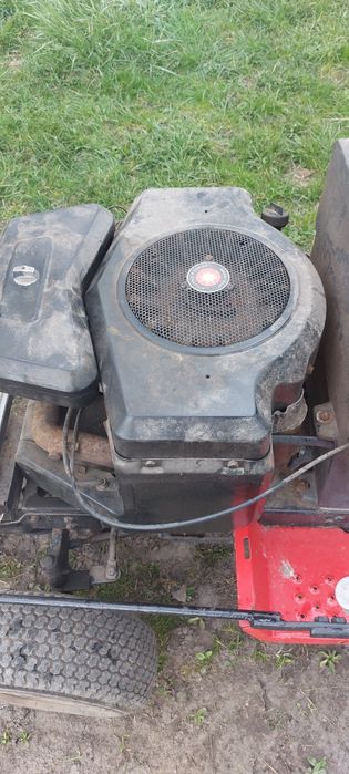 Duża kosiarka zamiatarka traktorek simplicity 5216 hydro twin 18km