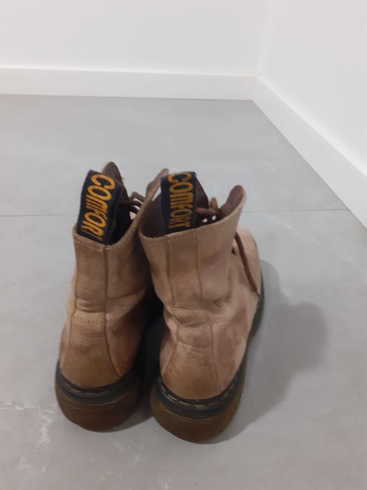 Bota Dr. Martinez 37