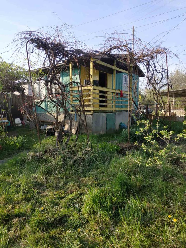Жирівка  дачний будинок