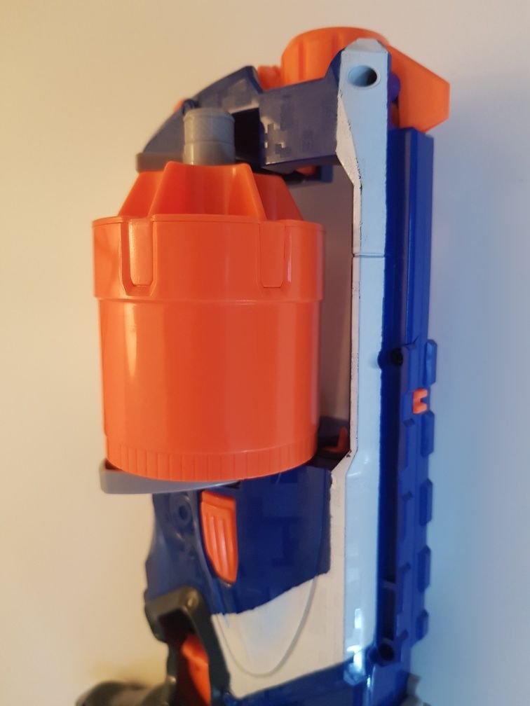 Nerf pistolet Elite Strongarm