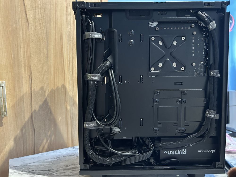 Komputer i7 12700k 32 gb ram ddr4 750w bez karty graficznej