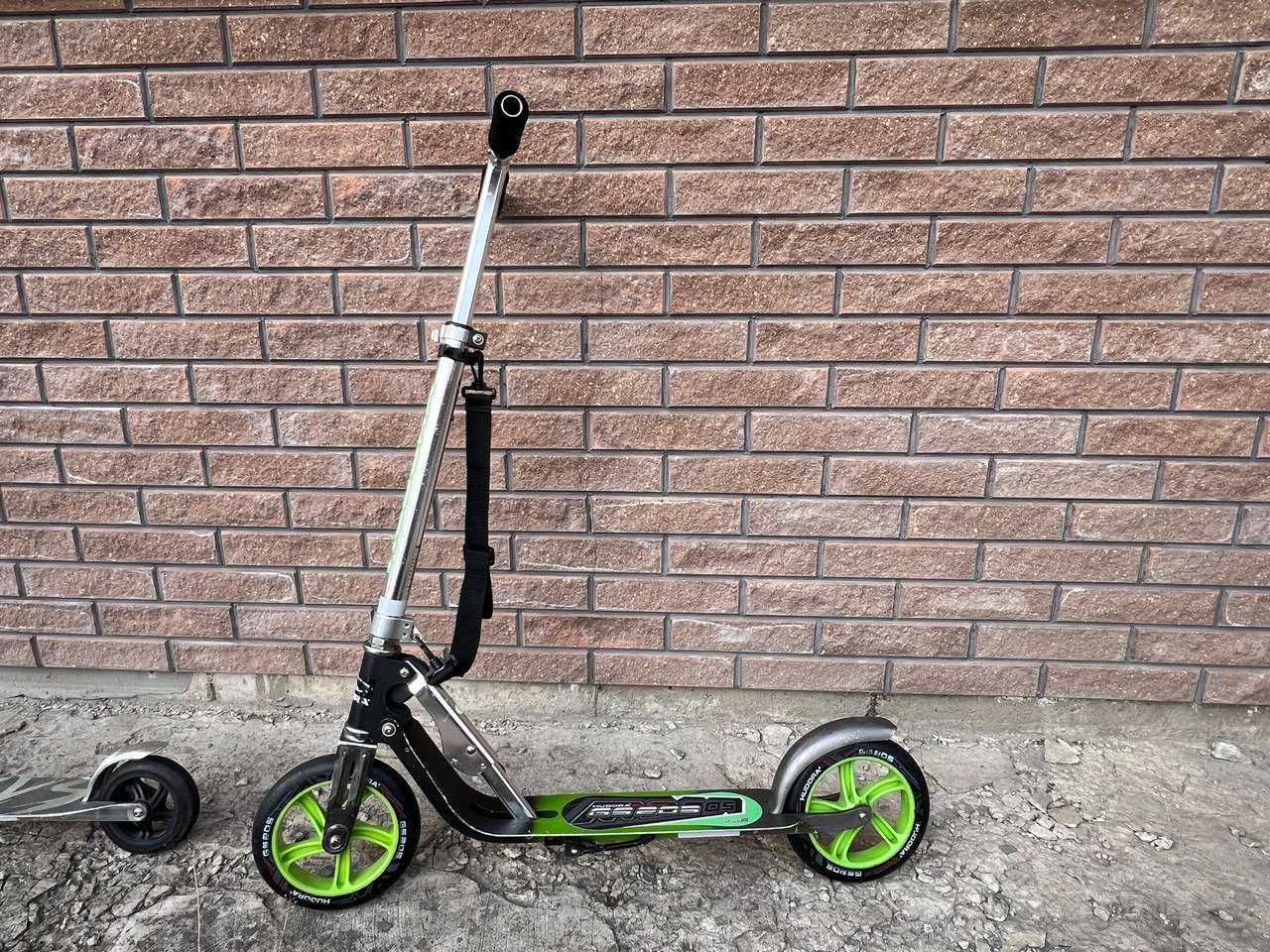 Cамокат Hudora Big Wheel 205 (дитячій/для підлітків)