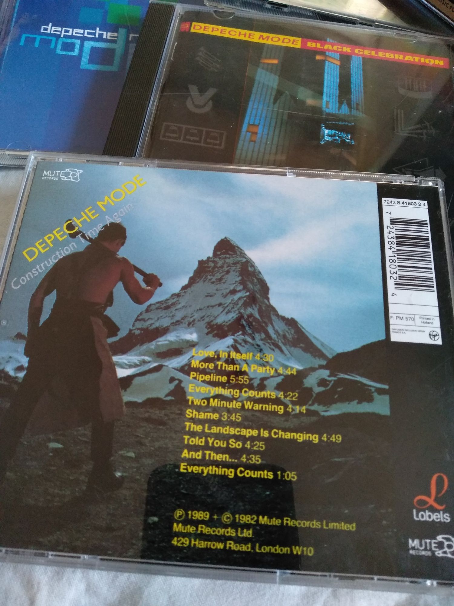CD диски "Depeche mode" аудиоформат из Германии!