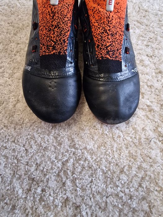 Buty piłkarskie 37 korki PUMA One 18.1 AG skóra profesjonalne
