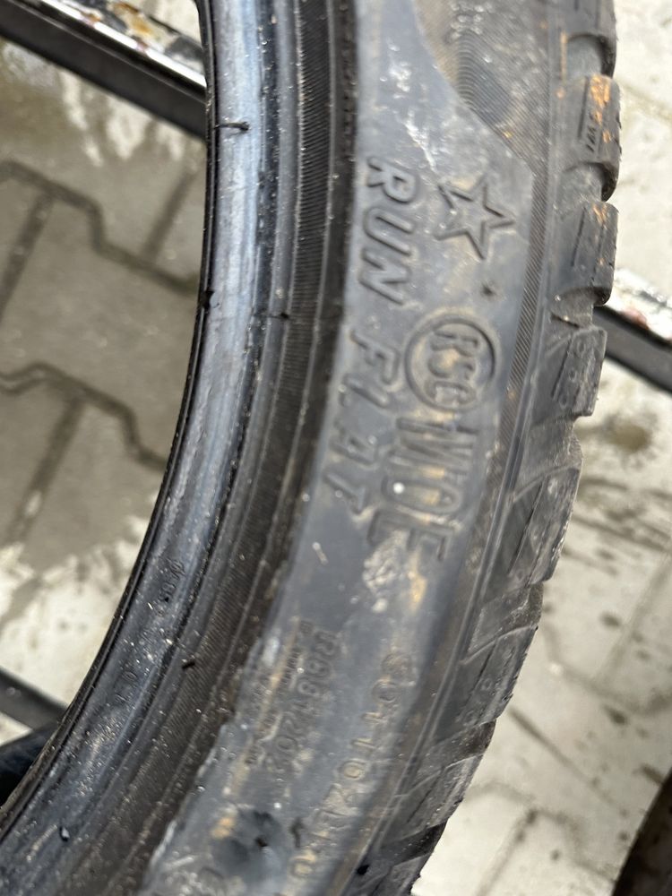 245/40r19 pirelli run flat zima para